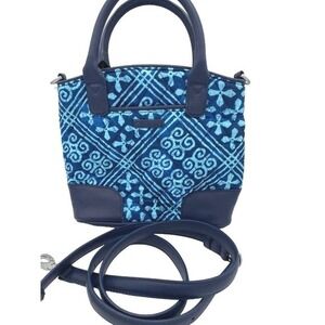 Vera Bradley Crossbody Bag Purse Day Off Blue Batik Double Handles Navy Trim